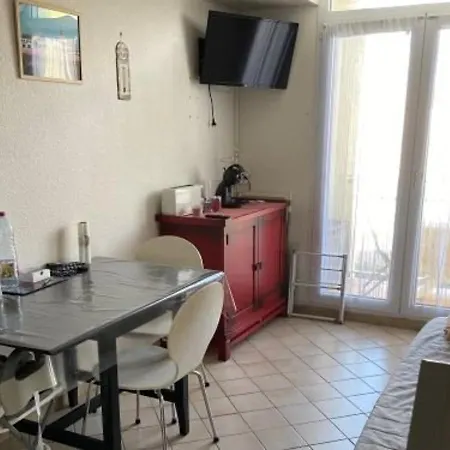 شقة Studio Saint-hilaire-de-riez, 1 Piece, 4 Personnes - Fr-1-324-553